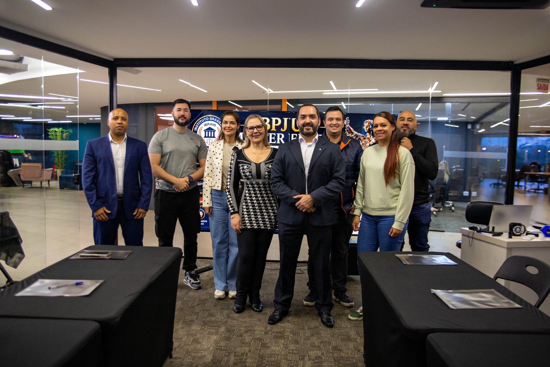Turma da 1ª Edição reunida ao final do treinamento